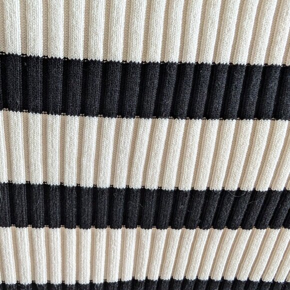 H&M Rib Knit Cropped Boat Neck Top Black and cream/off-white stripes Size Medium - Picture 4 of 7